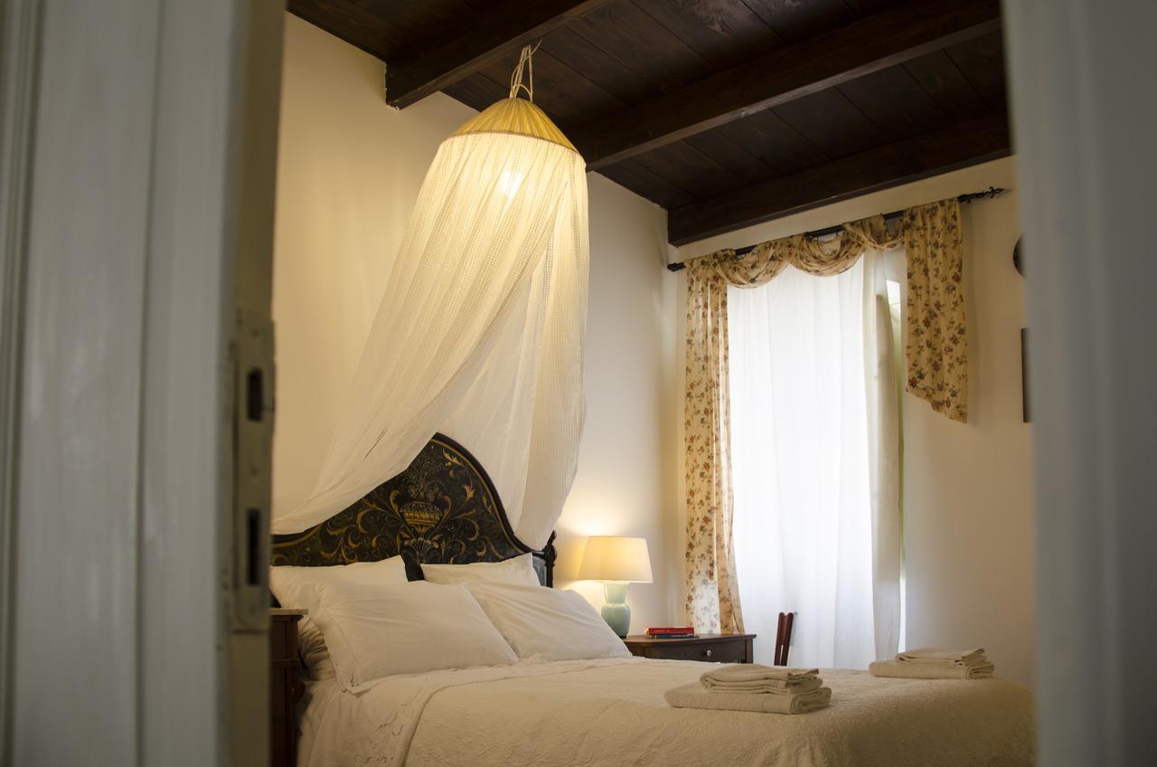 Antica Casa Cristofori Bed & Breakfast Usini Ngoại thất bức ảnh